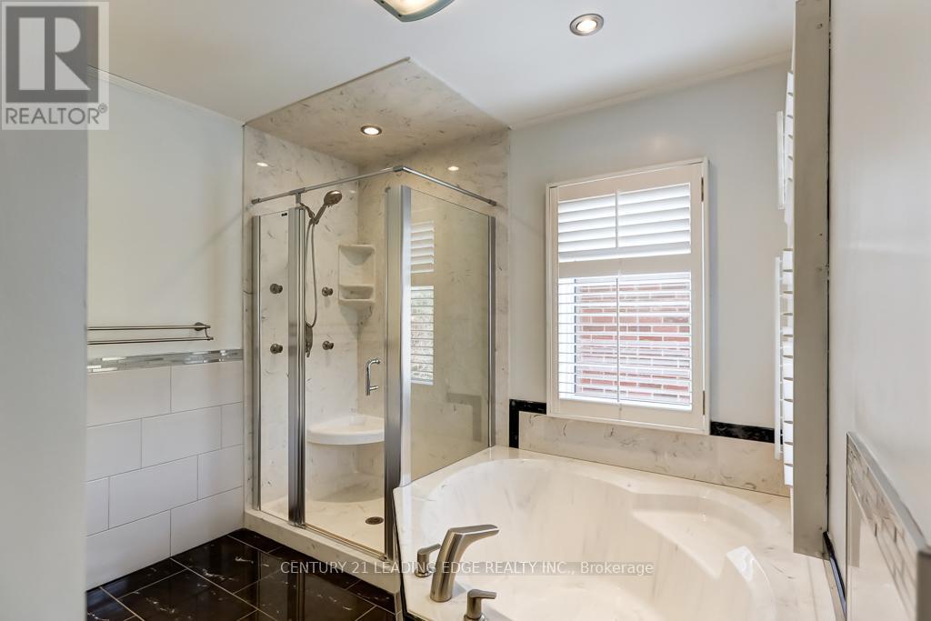 1595 Sir Monty's Drive, Mississauga, Ontario  L5N 4P1 - Photo 20 - W13079298