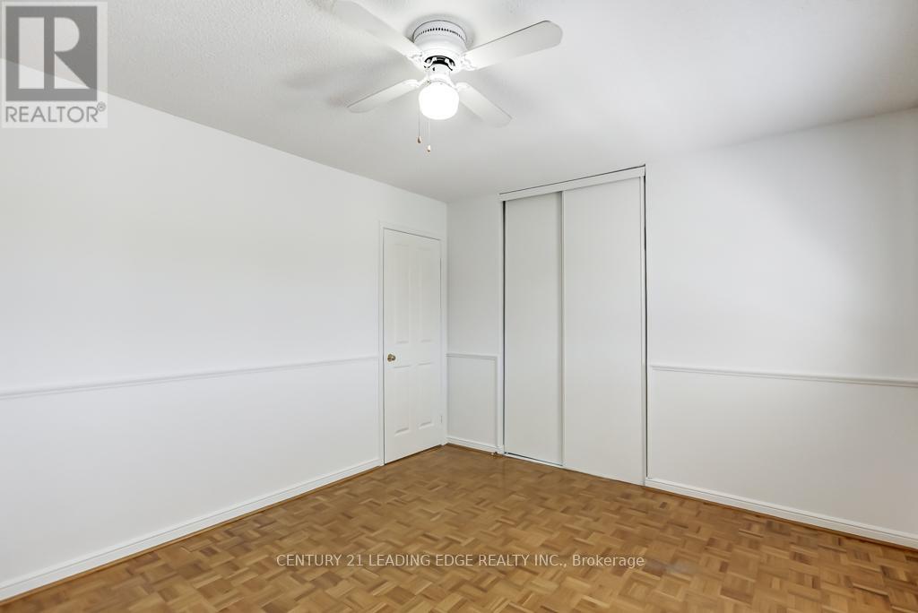 1595 Sir Monty's Drive, Mississauga, Ontario  L5N 4P1 - Photo 24 - W13079298