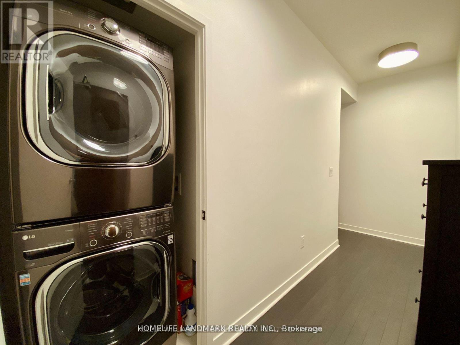 2605 - 360 Square One Drive, Mississauga, Ontario  L5B 0G7 - Photo 5 - W13079308