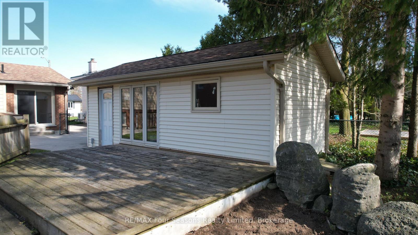 599 Thede Drive, Saugeen Shores, Ontario  N0H 2C4 - Photo 10 - X13077300