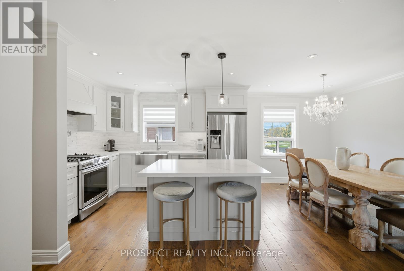 1 Bayford Avenue, Toronto, Ontario  M3K 1W6 - Photo 10 - W13079322