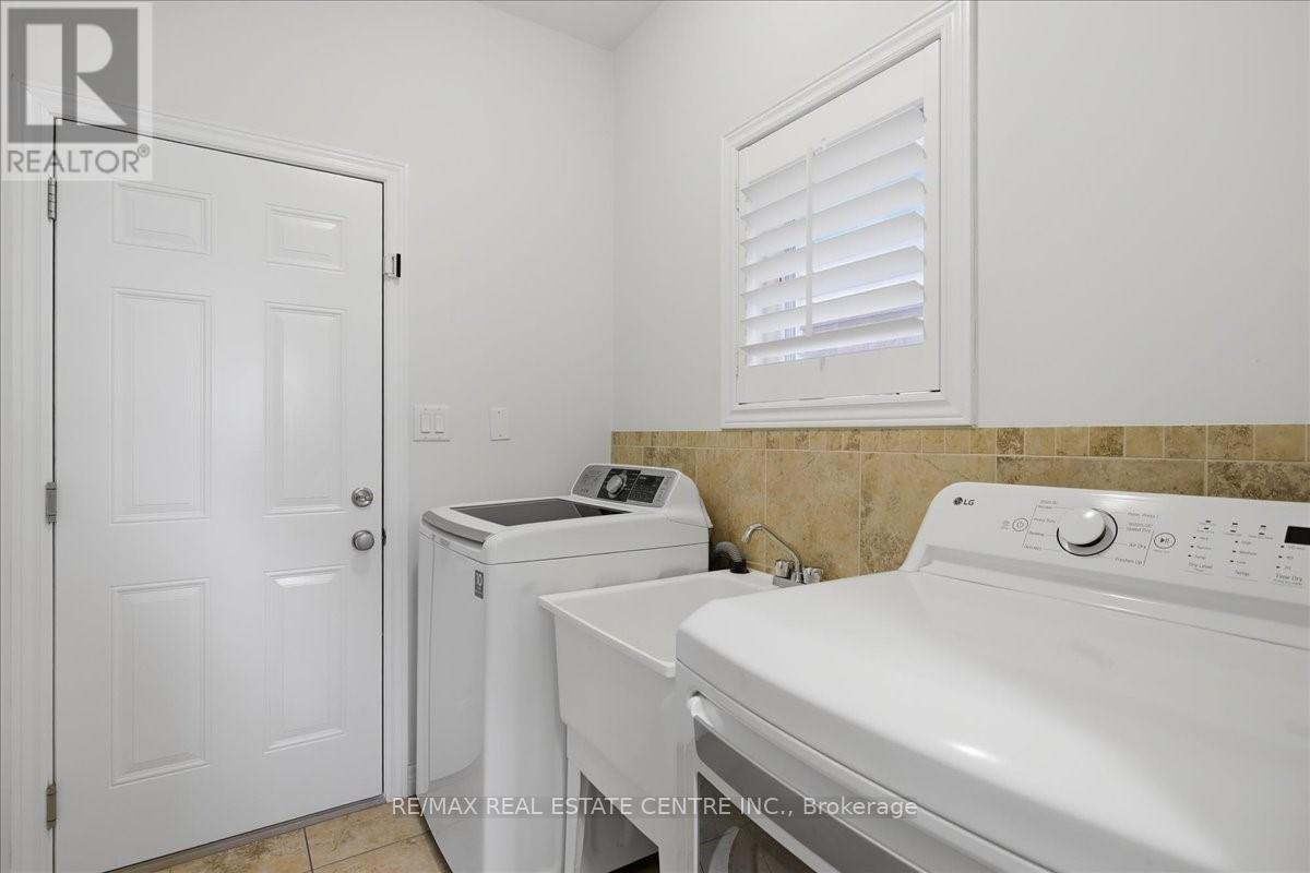 76 Chamomile Drive, Hamilton, Ontario  L8W 0C1 - Photo 16 - X13078998