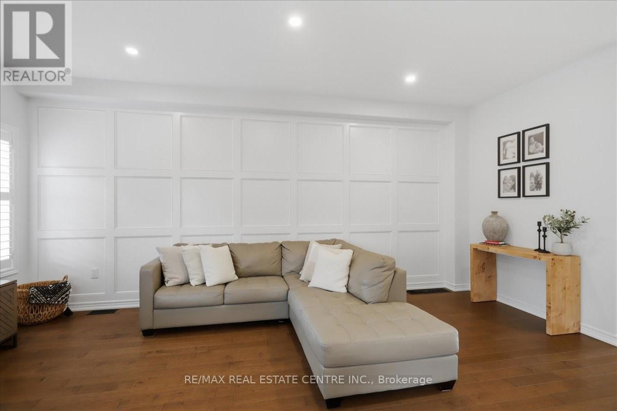 76 Chamomile Drive, Hamilton, Ontario  L8W 0C1 - Photo 5 - X13078998