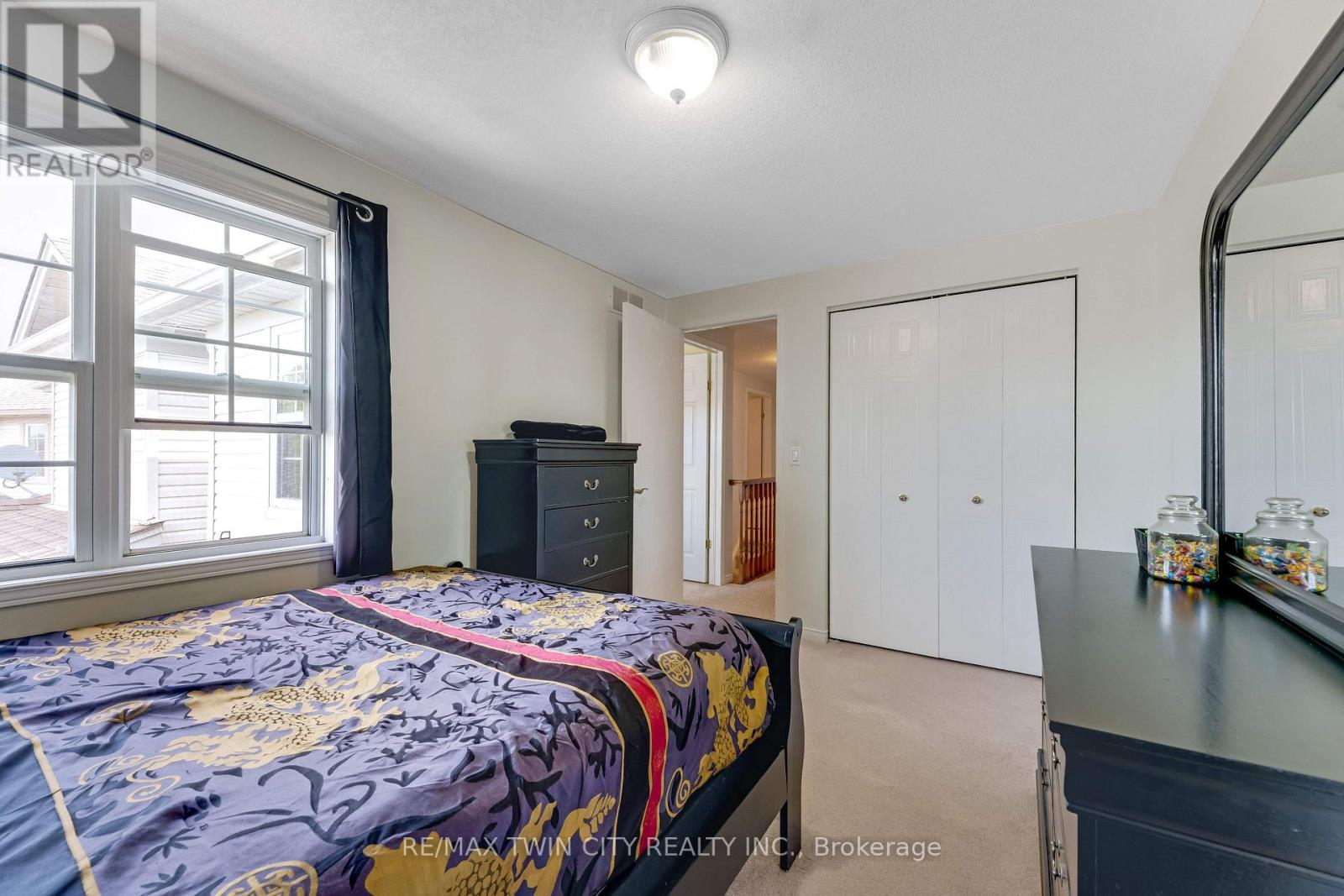 550 Dansbury Drive, Waterloo, Ontario  N2K 4E2 - Photo 22 - X13079176