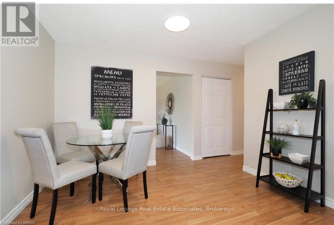 Main - 86 Overlea Crescent, Kitchener, Ontario  N2M 5A9 - Photo 9 - X13079254