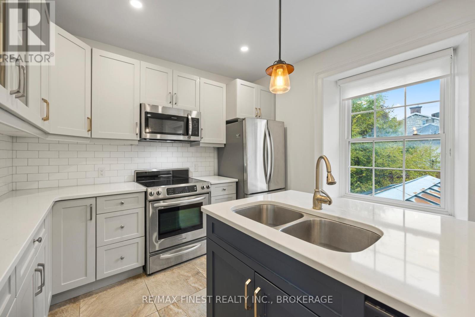 114 Yonge Street, Kingston, Ontario  K7M 1E7 - Photo 10 - X13079196