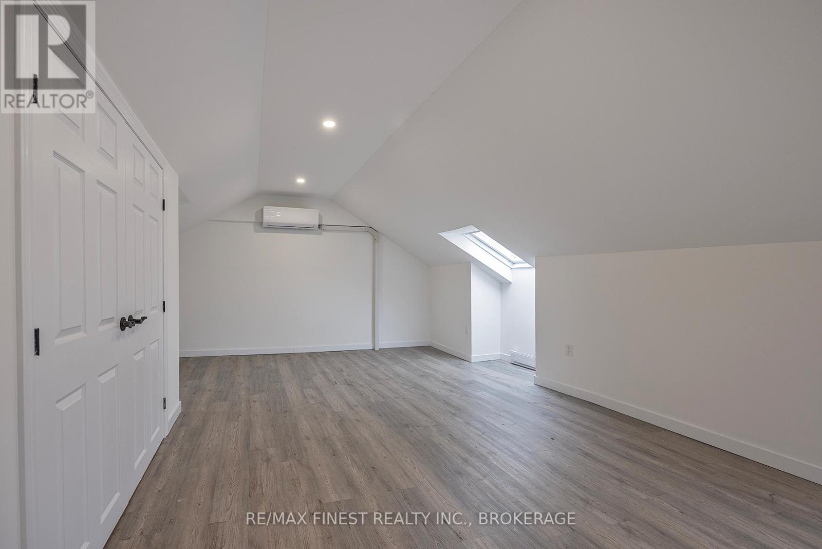 114 Yonge Street, Kingston, Ontario  K7M 1E7 - Photo 19 - X13079196