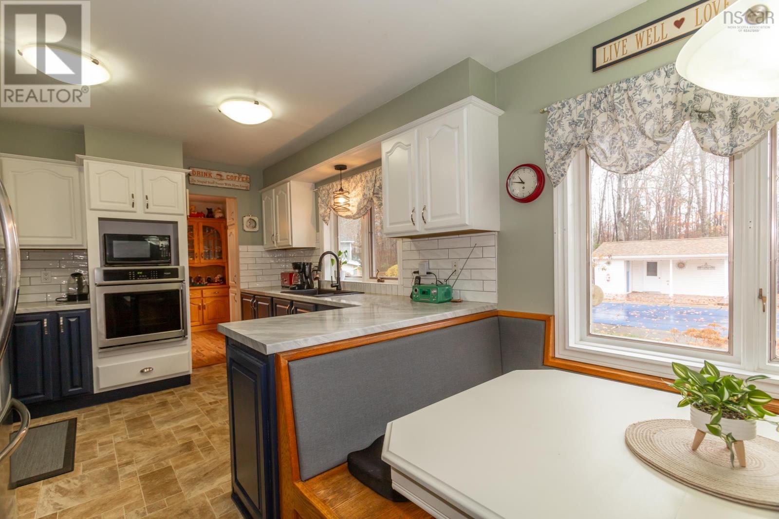 14 Oakland Drive, Middleton, Nova Scotia  B0S 1P0 - Photo 6 - 202609587