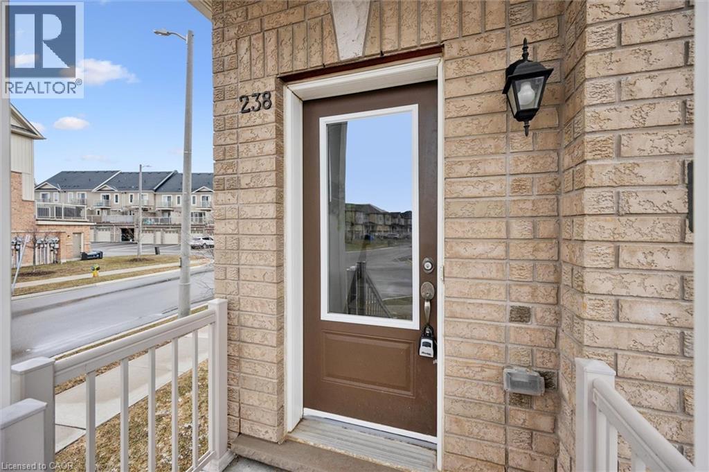 238 Law Drive, Guelph, Ontario  N1E 0P6 - Photo 5 - 40826338
