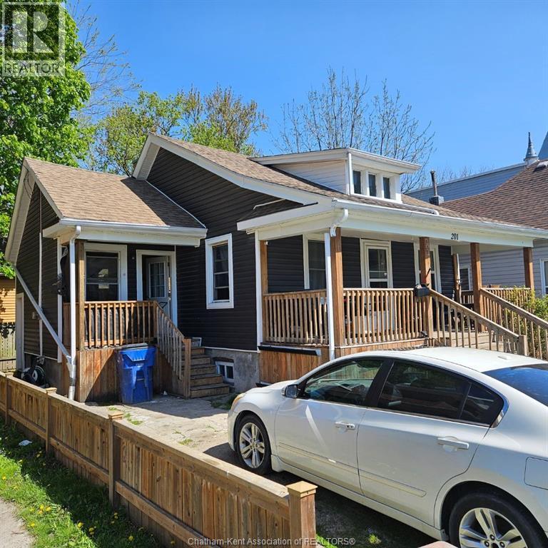 201 Park Street, Chatham, Ontario  N7M 3S1 - Photo 3 - 26009881