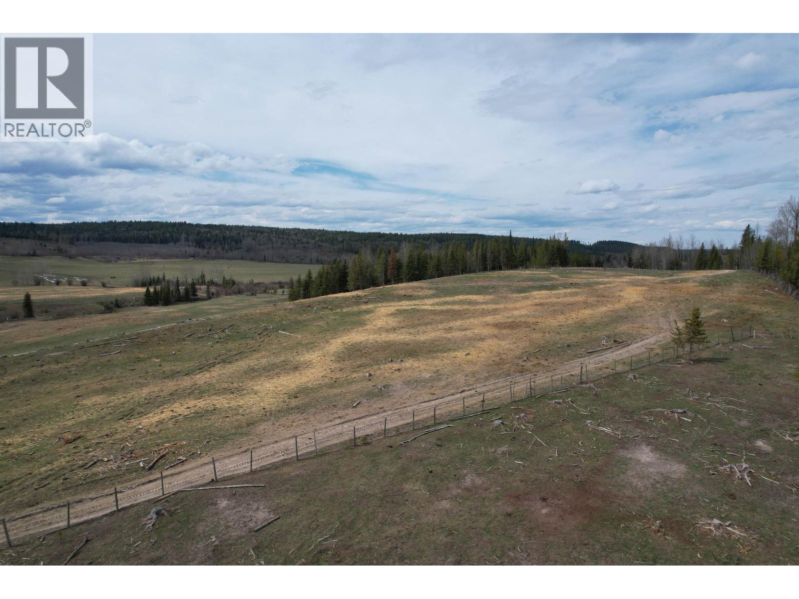 5951 Clouston Road, Quesnel, British Columbia  V2J 6X9 - Photo 3 - C8076792