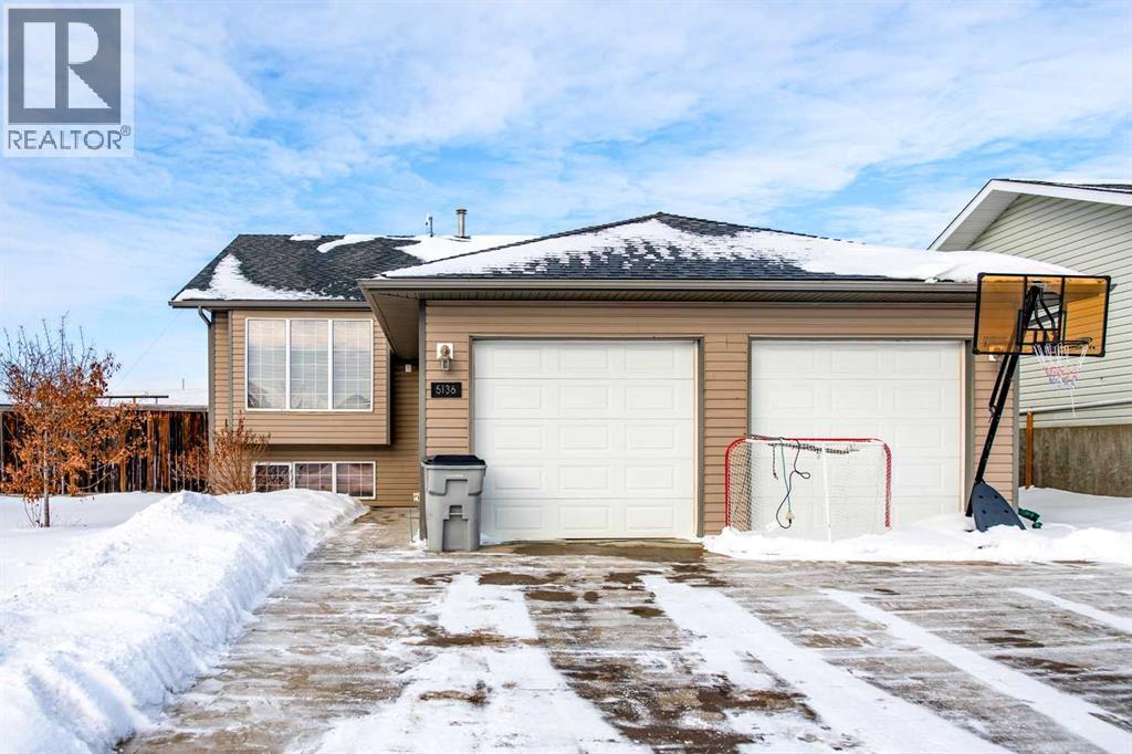 5136 57 Avenue, Edgerton, Alberta  T0B 1K0 - Photo 1 - A2288893
