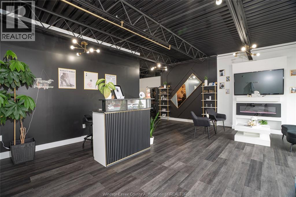 973 Erie Street, Windsor, Ontario  N9A 3Y9 - Photo 4 - 26009400