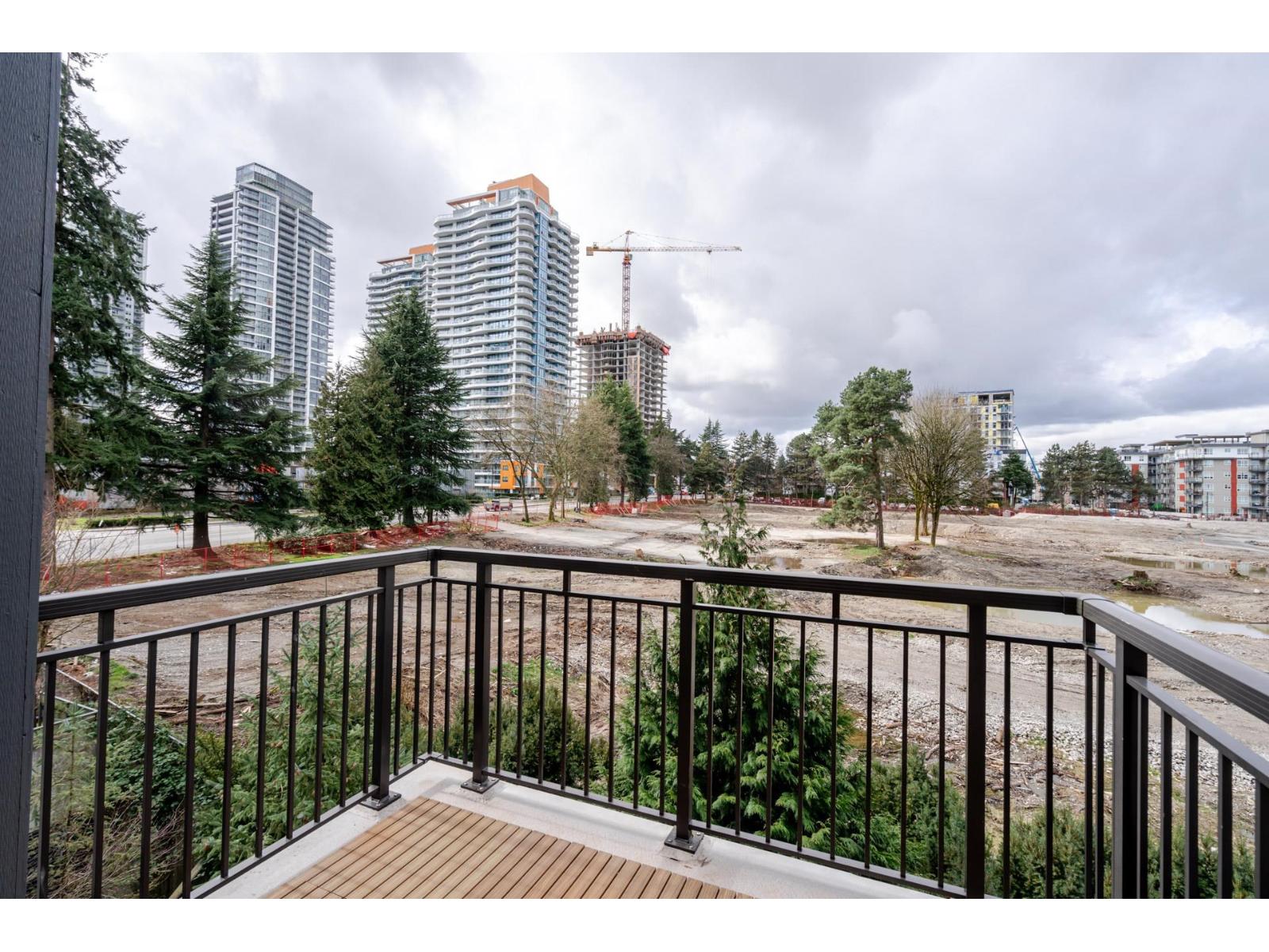 405 10455 University Drive, Surrey, British Columbia  V3T 0A5 - Photo 25 - R3112312