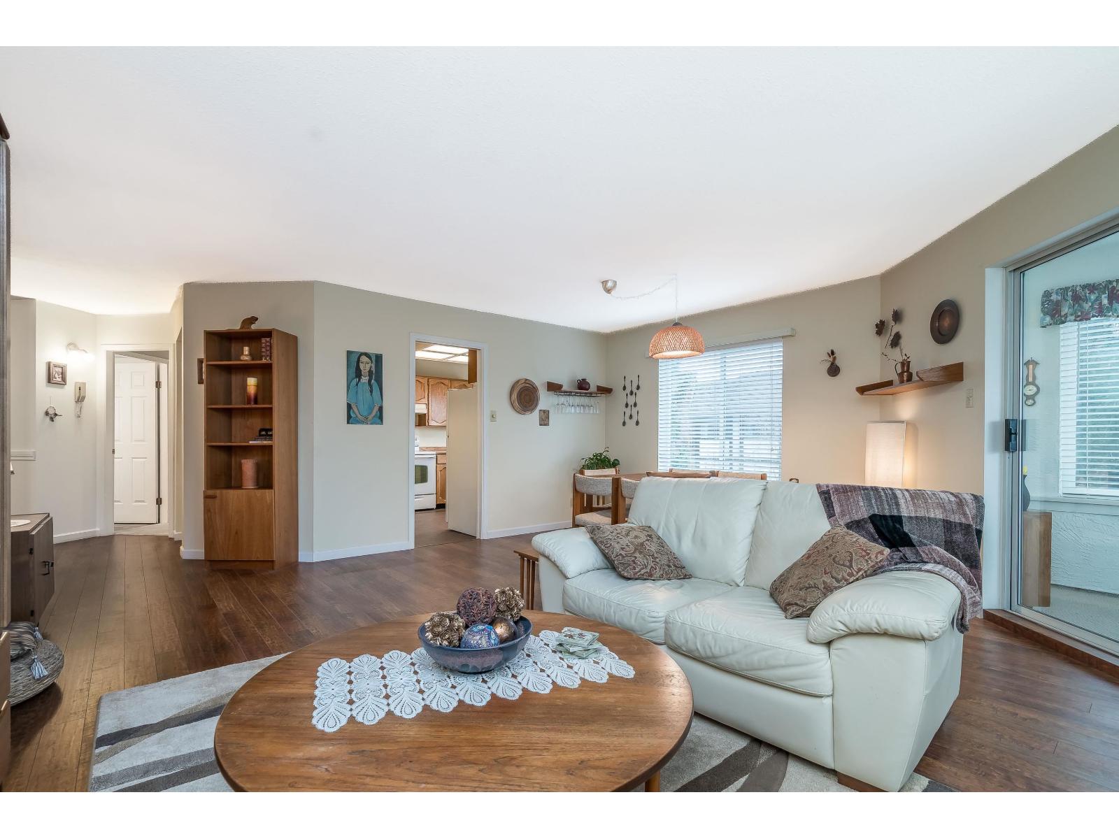 203 1378 Fir Street, White Rock, British Columbia  V4B 4B2 - Photo 13 - R3112928