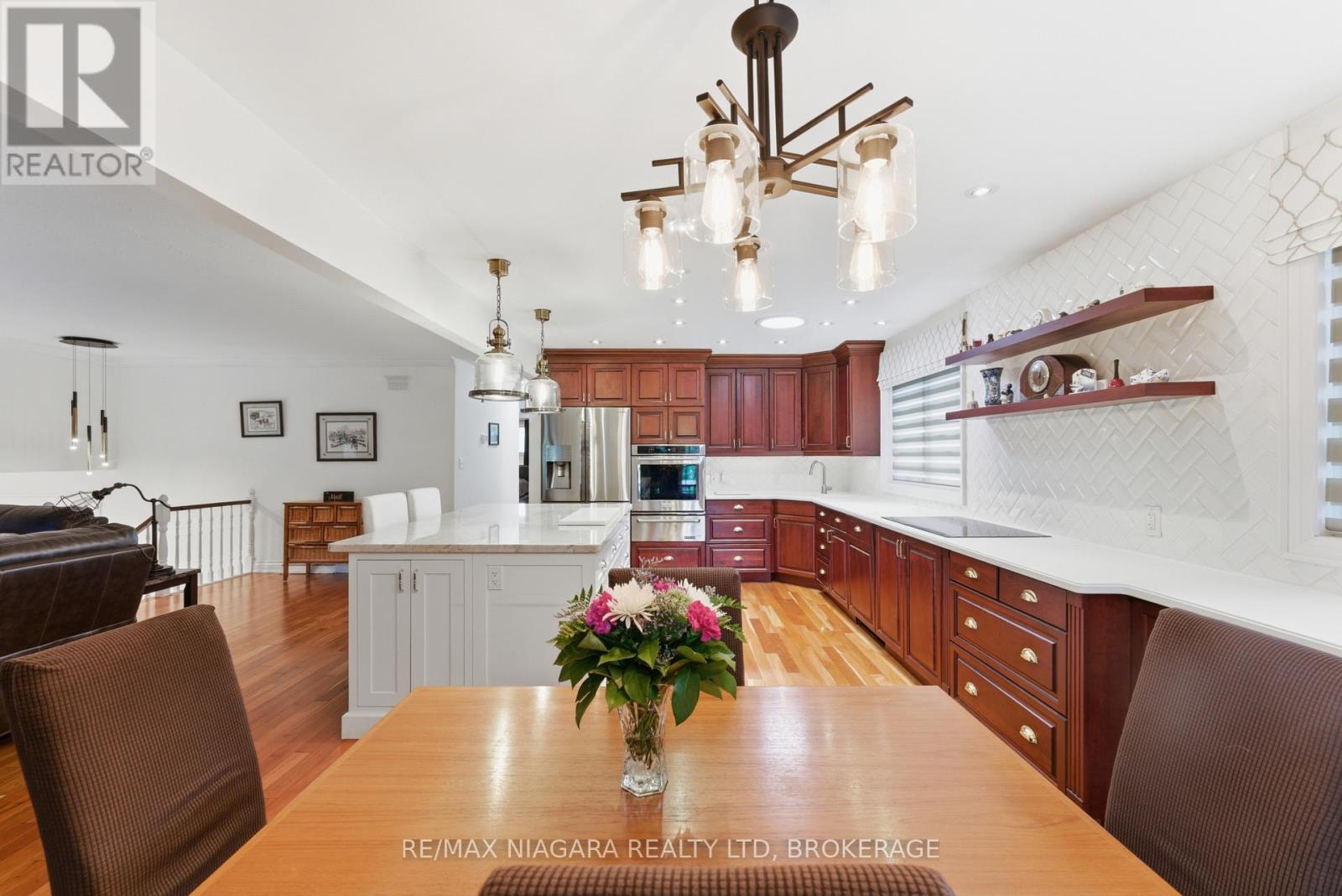 13 Rusholme Crescent, St. Catharines, Ontario  L2T 3V3 - Photo 8 - X13079362