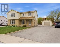 32 VINTAGE CRESCENT, St. Catharines, Ontario