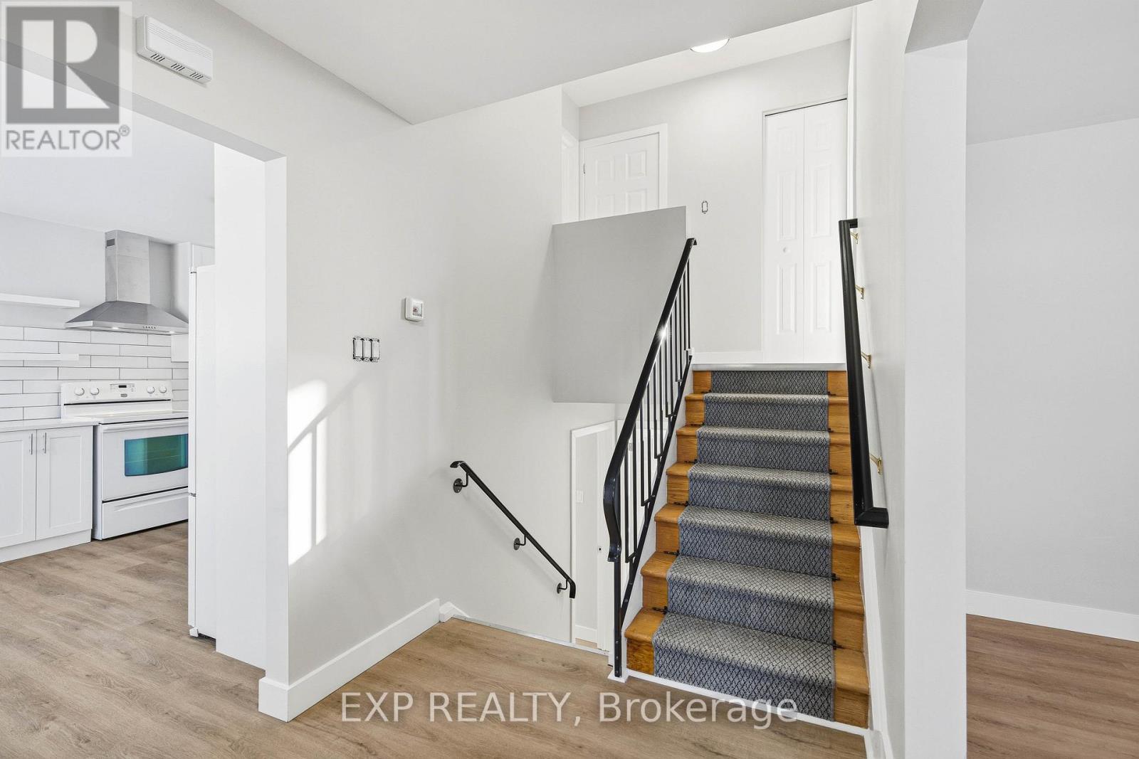 2158 Fillmore Crescent, Ottawa, Ontario  K1J 6A4 - Photo 10 - X13079230
