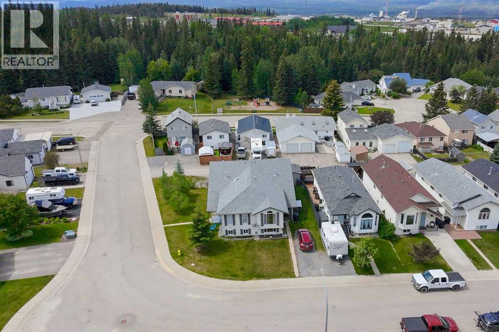 168 Sitar Crescent, Hinton, Alberta  T7V 1S7 - Photo 31 - A2298474