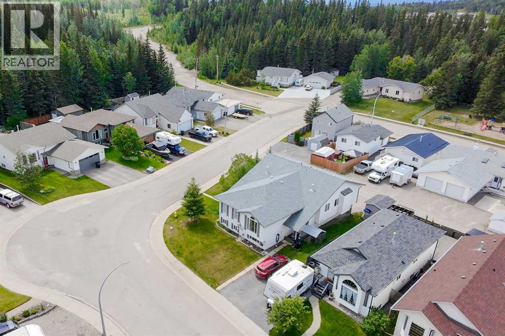 168 Sitar Crescent, Hinton, Alberta  T7V 1S7 - Photo 32 - A2298474