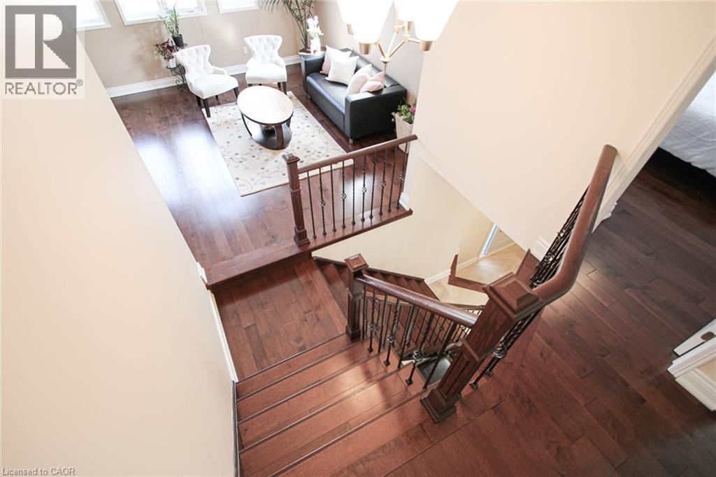 2216 Norfolk Drive, Oakville, Ontario  L6H 6H4 - Photo 28 - 40816317