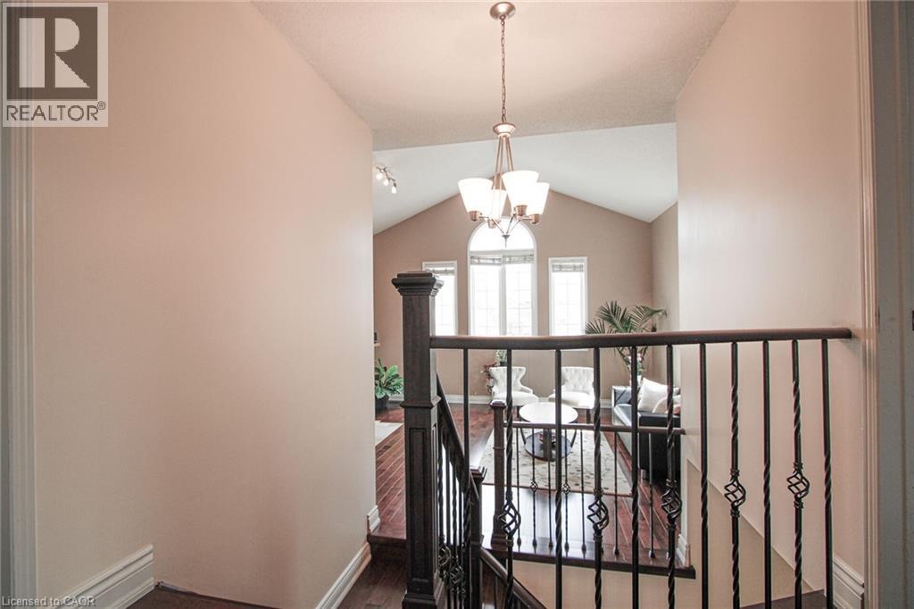 2216 Norfolk Drive, Oakville, Ontario  L6H 6H4 - Photo 29 - 40816317