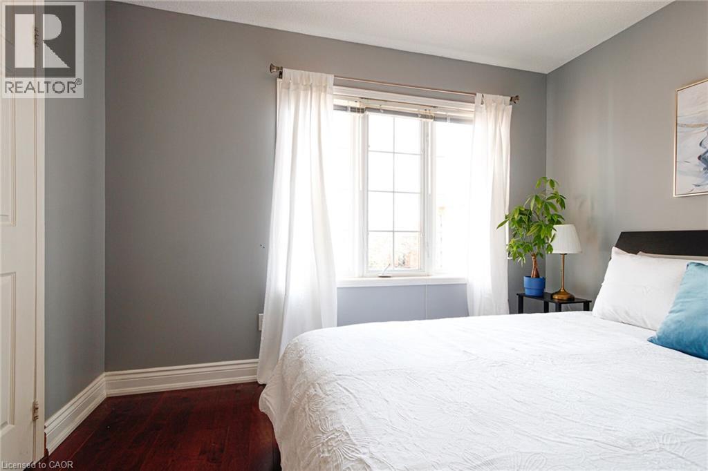2216 Norfolk Drive, Oakville, Ontario  L6H 6H4 - Photo 38 - 40816317