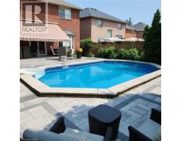 2216 NORFOLK Drive, Oakville, Ontario