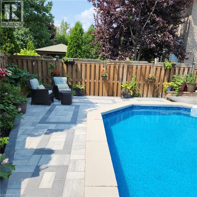 2216 Norfolk Drive, Oakville, Ontario  L6H 6H4 - Photo 45 - 40816317