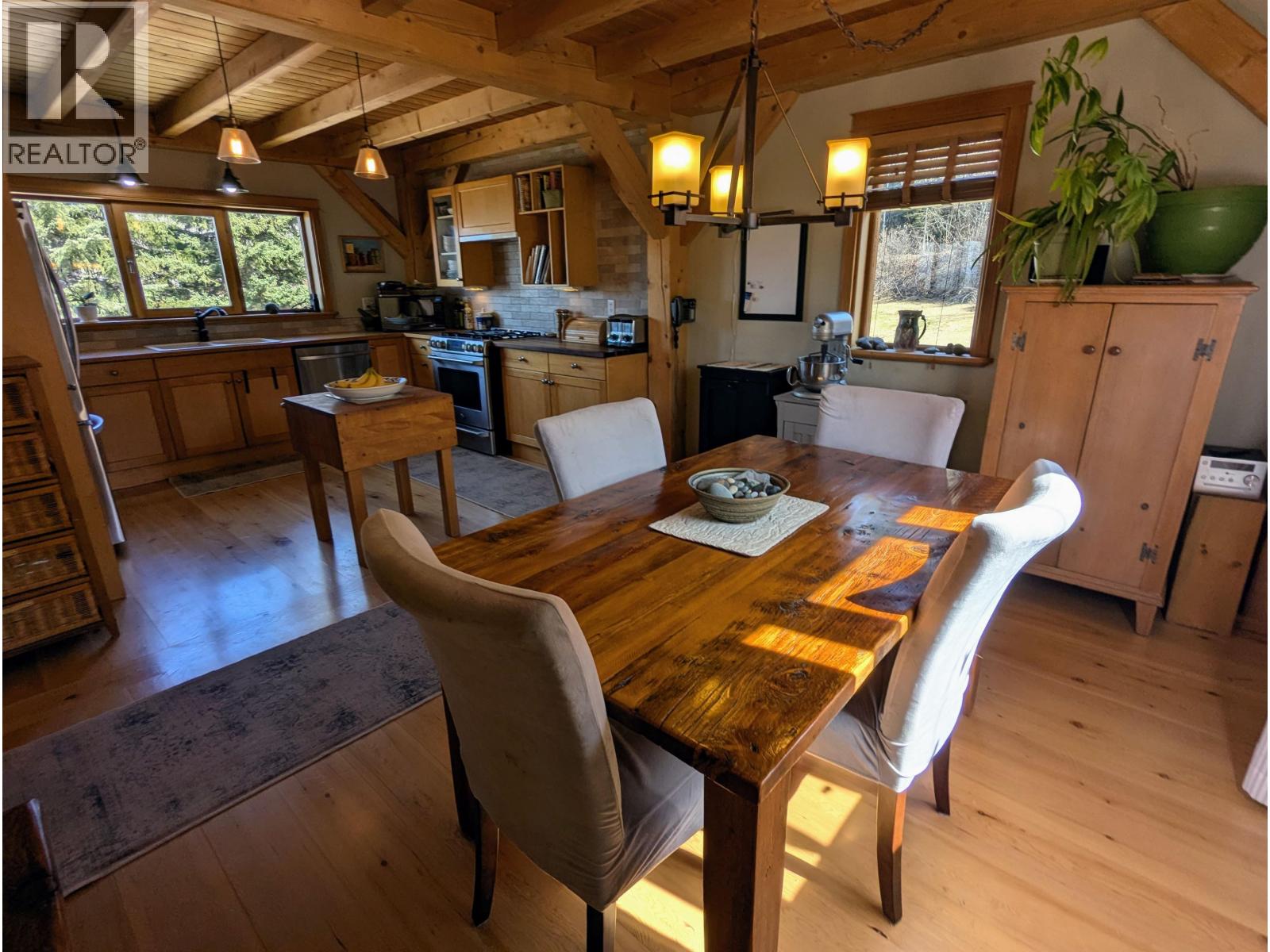 8839 Bluff Road, Telkwa, British Columbia  V0J 2N0 - Photo 10 - R3118084