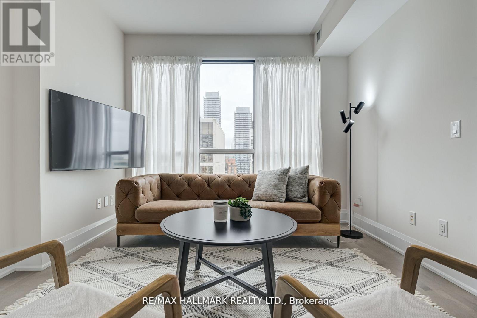2001 - 88 Cumberland Street, Toronto, Ontario  M5R 1A3 - Photo 17 - C12764734
