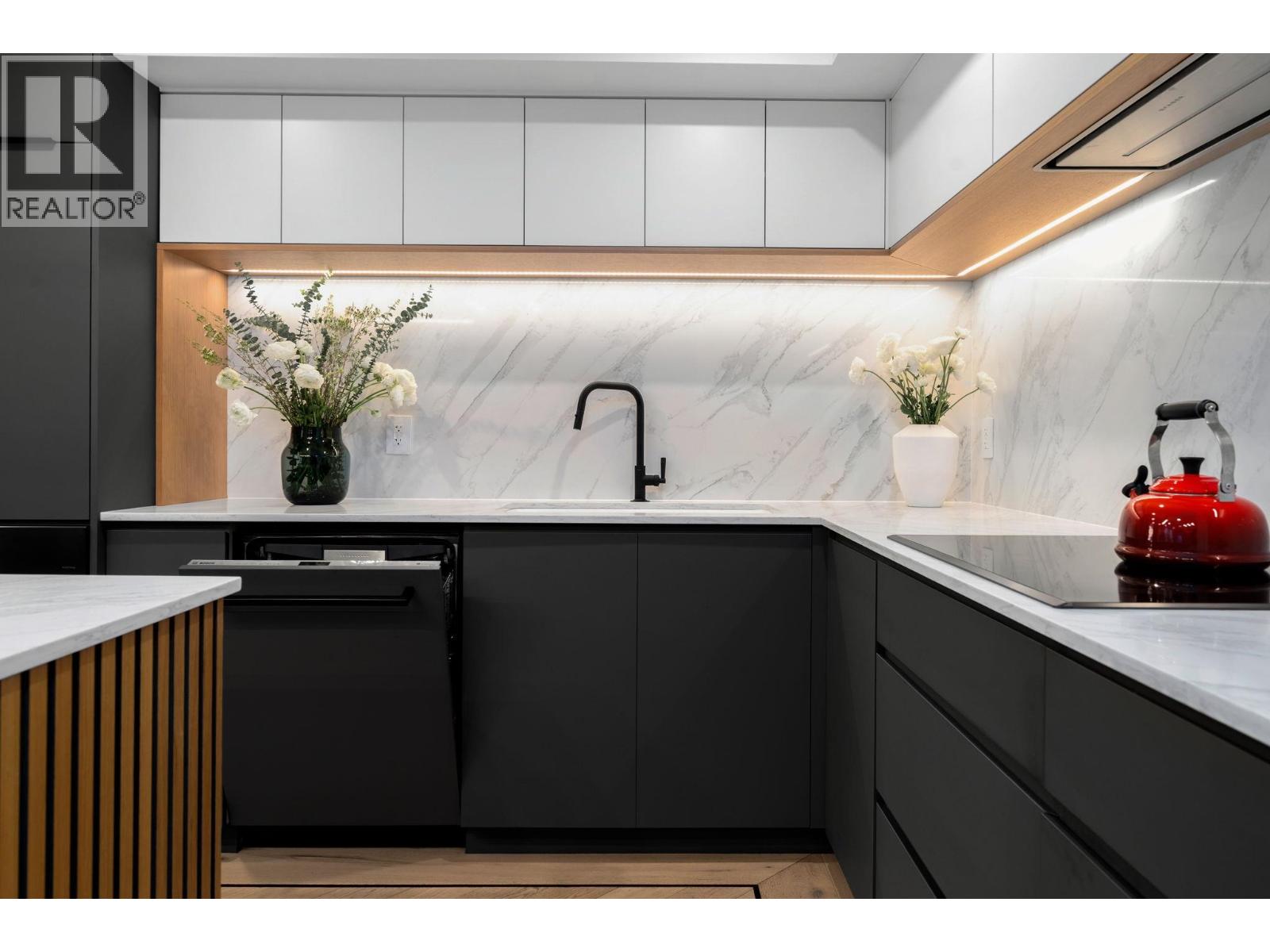 918 Homer Street, Vancouver, British Columbia  V6B 1T7 - Photo 10 - R3118078