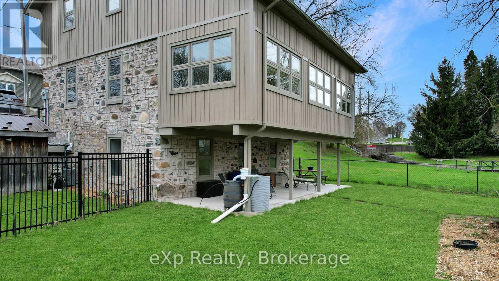 372 Adam Street, West Grey, Ontario  N0G 2M0 - Photo 38 - X13079394