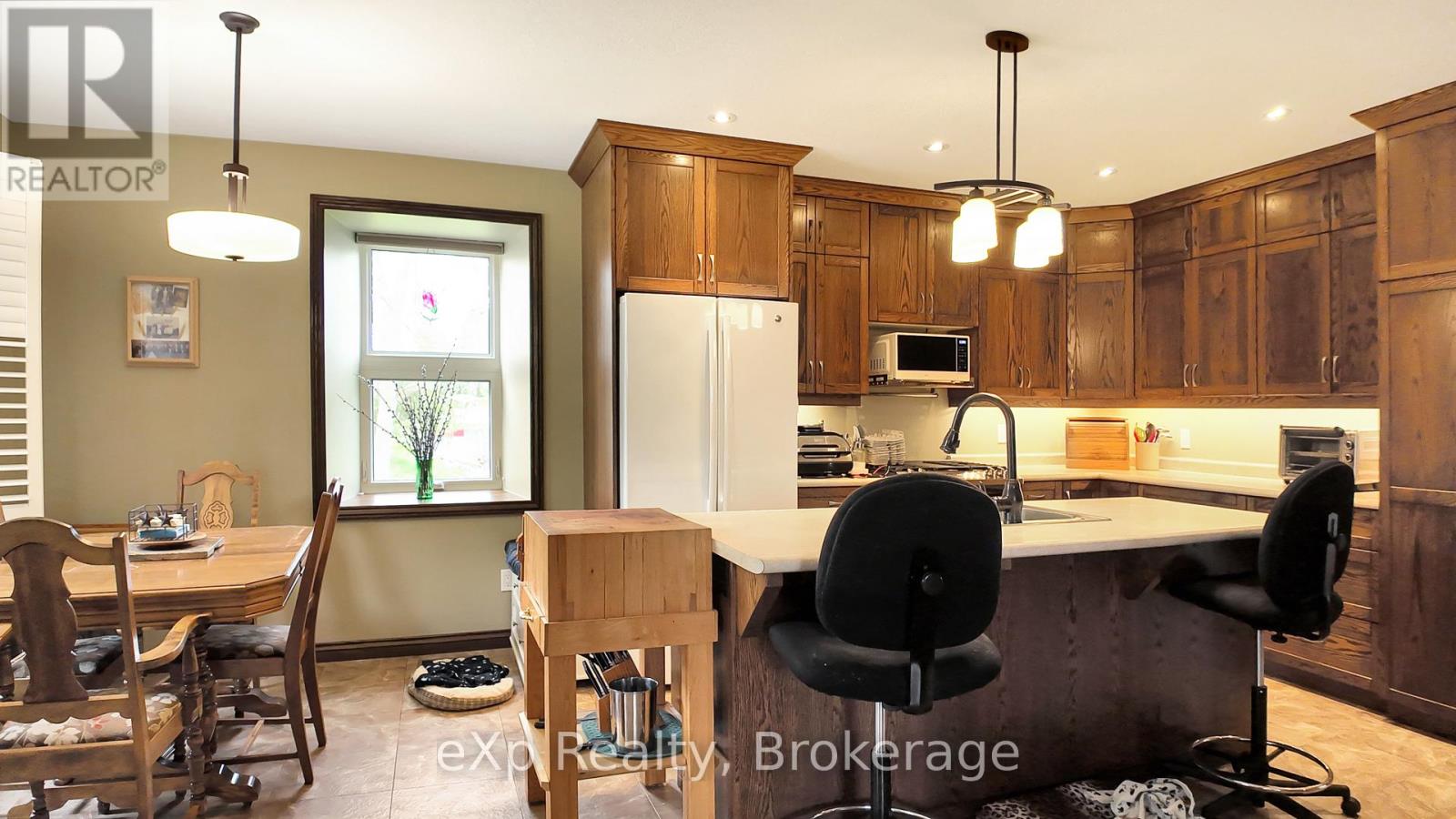 372 Adam Street, West Grey, Ontario  N0G 2M0 - Photo 7 - X13079394