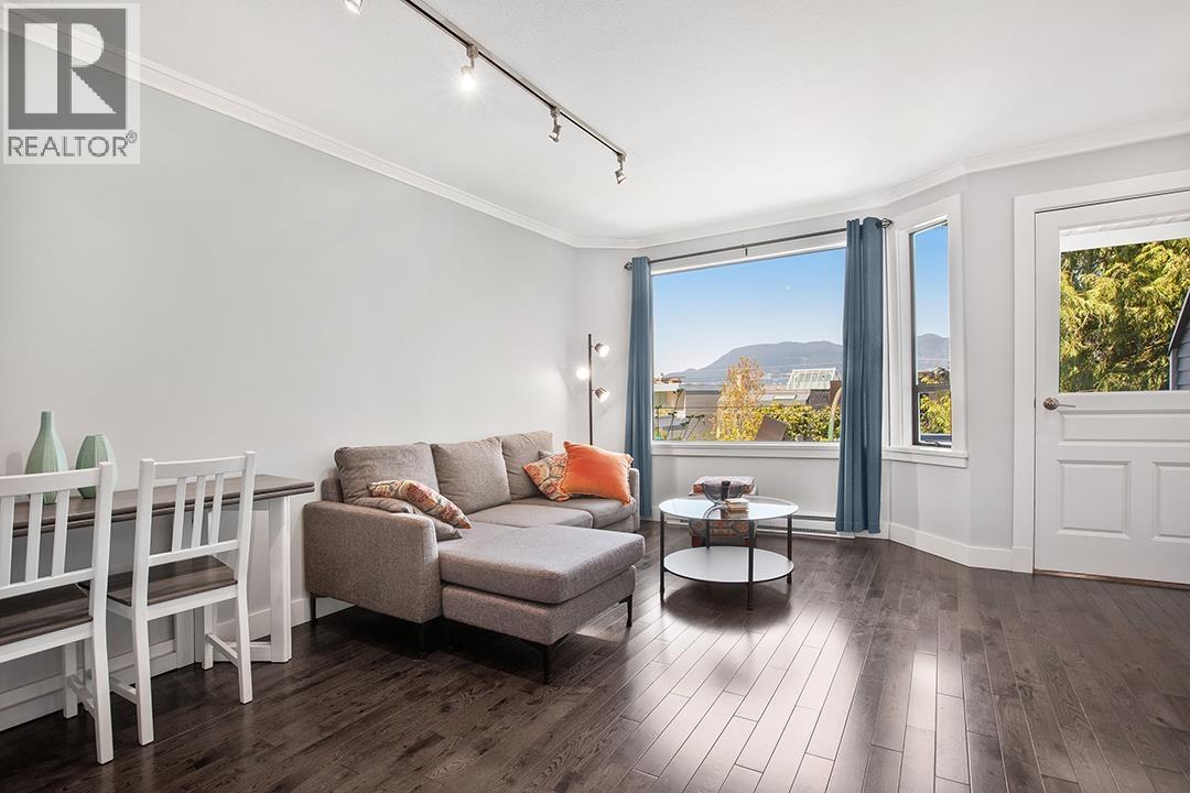B 3546 Point Grey Road, Vancouver, British Columbia  V6R 1A8 - Photo 5 - R3118834