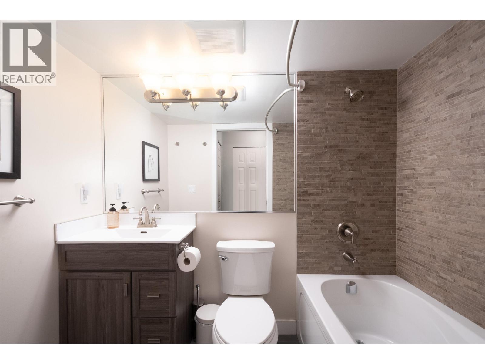 312 3136 St Johns Street, Port Moody, British Columbia  V3H 5E4 - Photo 24 - R3118850