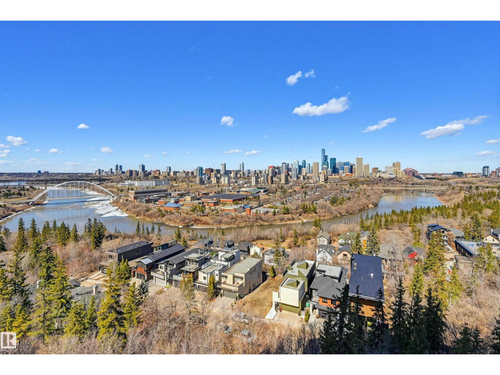 #901 10035 Saskatchewan Dr NW, Edmonton, Alberta  T6E 4R4 - Photo 32 - E4485603