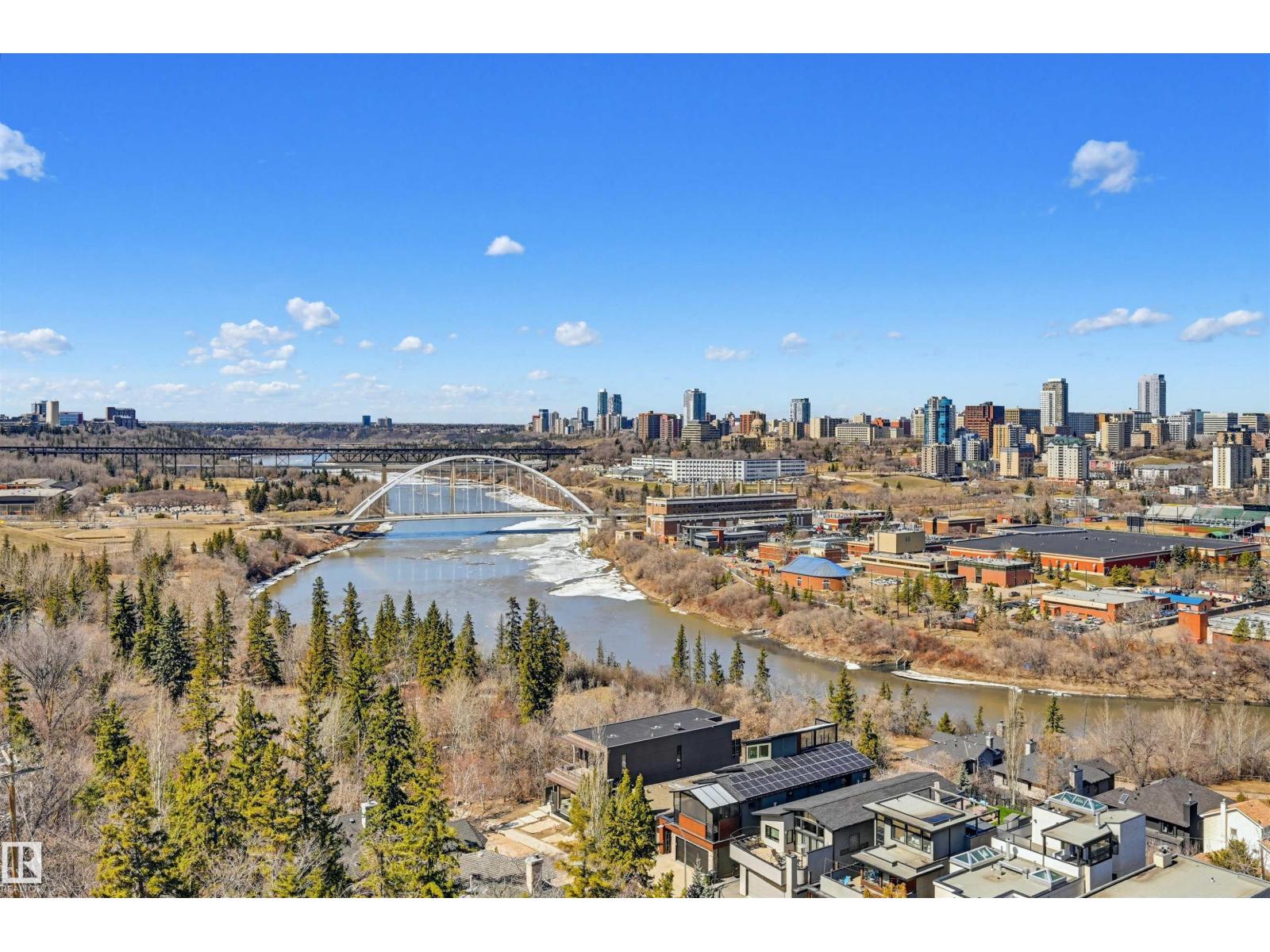 #901 10035 Saskatchewan Dr NW, Edmonton, Alberta  T6E 4R4 - Photo 33 - E4485603