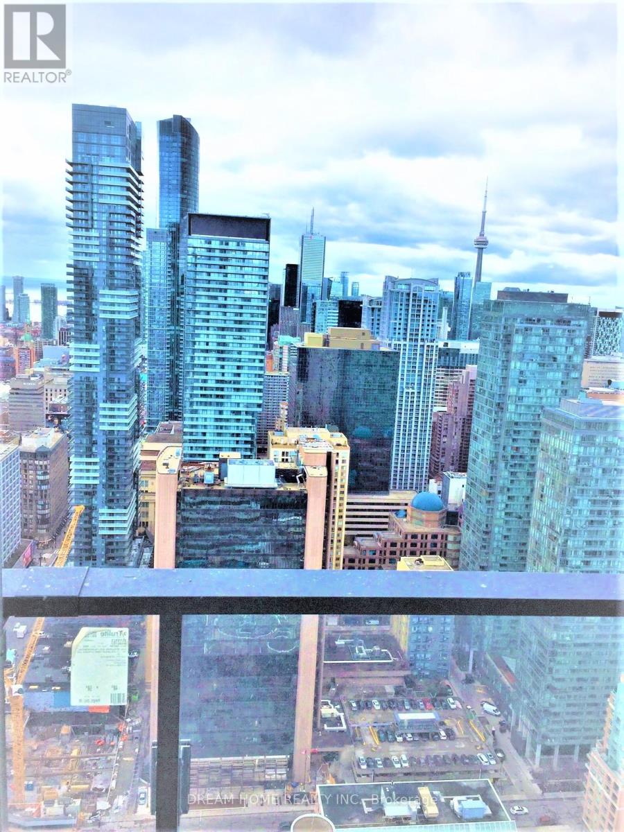 4404 - 11 Wellesley Street W, Toronto, Ontario  M4Y 0G4 - Photo 5 - C13079404