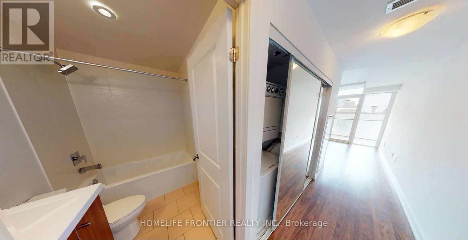 1814 - 105 George Street, Toronto, Ontario  M5A 0L4 - Photo 5 - C13079418
