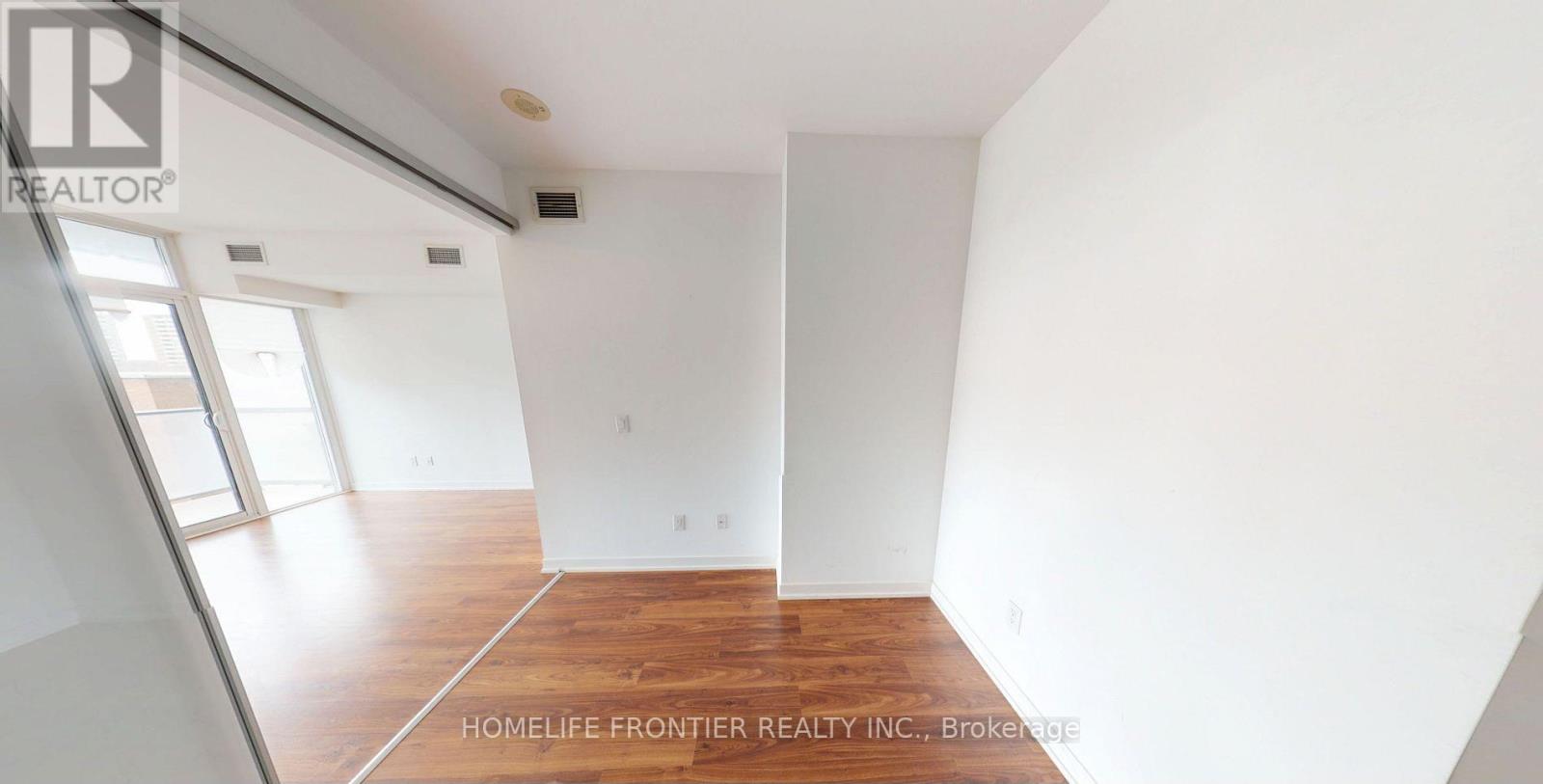 1814 - 105 George Street, Toronto, Ontario  M5A 0L4 - Photo 9 - C13079418