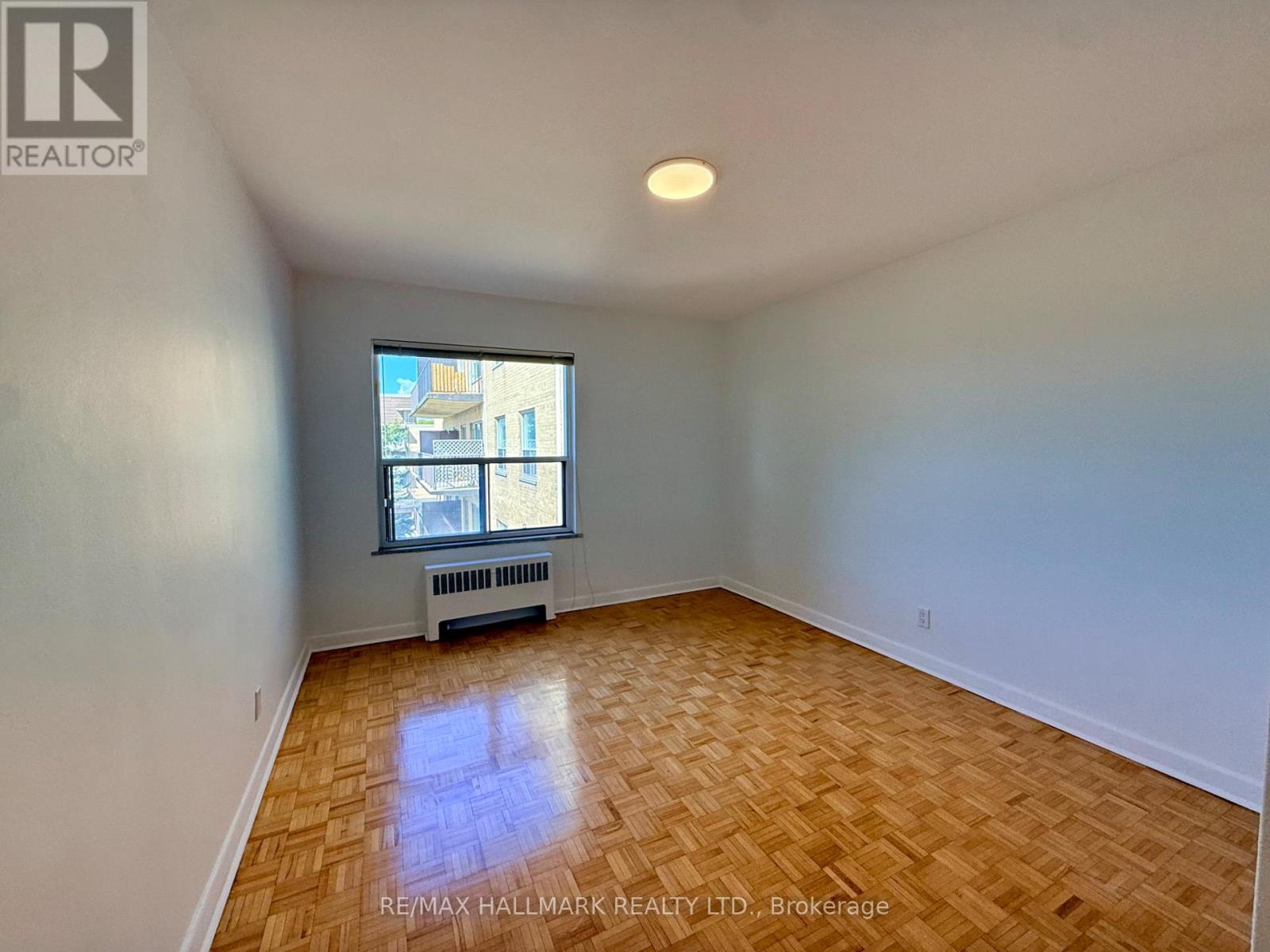 301 - 30 Upper Canada Drive, Toronto, Ontario  M2P 1S1 - Photo 10 - C13079446