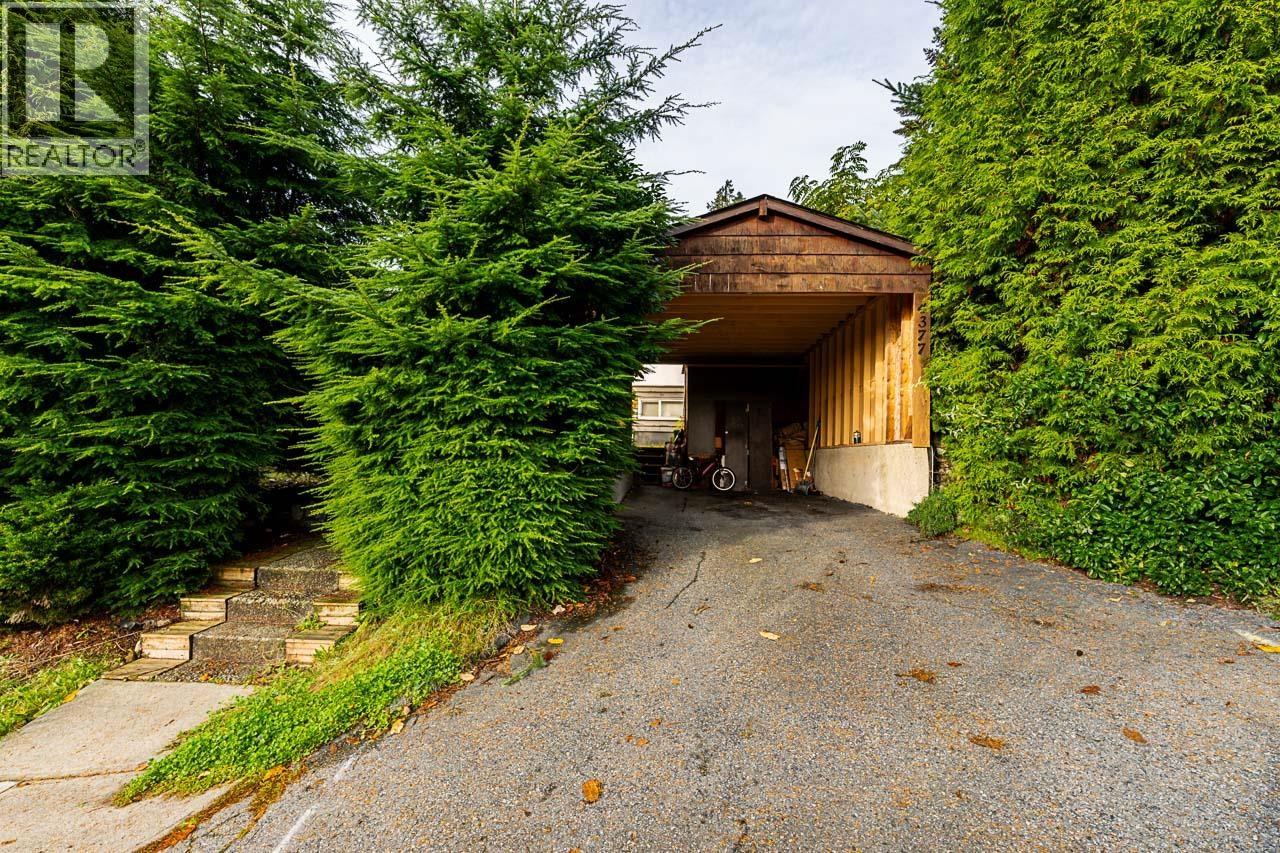 4377 Mountain Highway, North Vancouver, British Columbia  V7K 2K3 - Photo 36 - R3118822