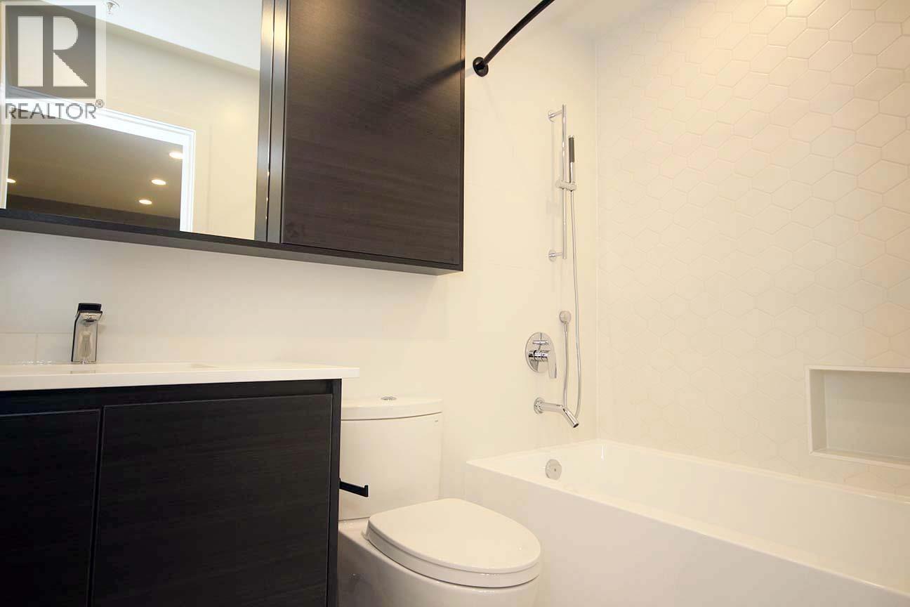 233 55 Klahanie Drive, Port Moody, British Columbia  V3H 0M9 - Photo 8 - R3118810