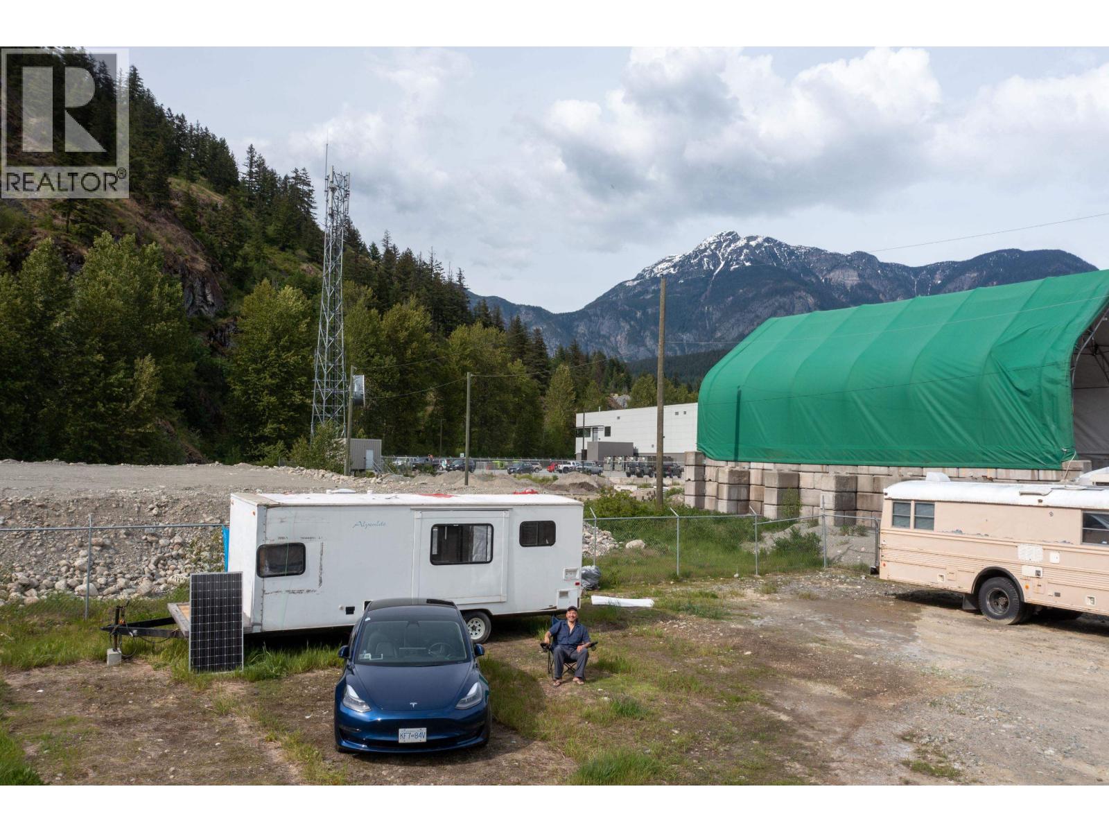 1937 Stonecutter Place, Pemberton, British Columbia  V0N 2L0 - Photo 5 - C8078474