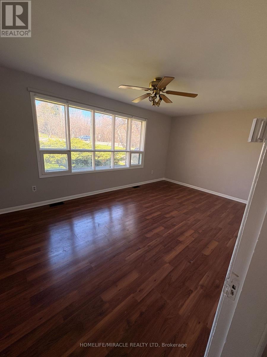 1585 19th Avenue, Richmond Hill, Ontario  L4S 1N7 - Photo 5 - N13079482