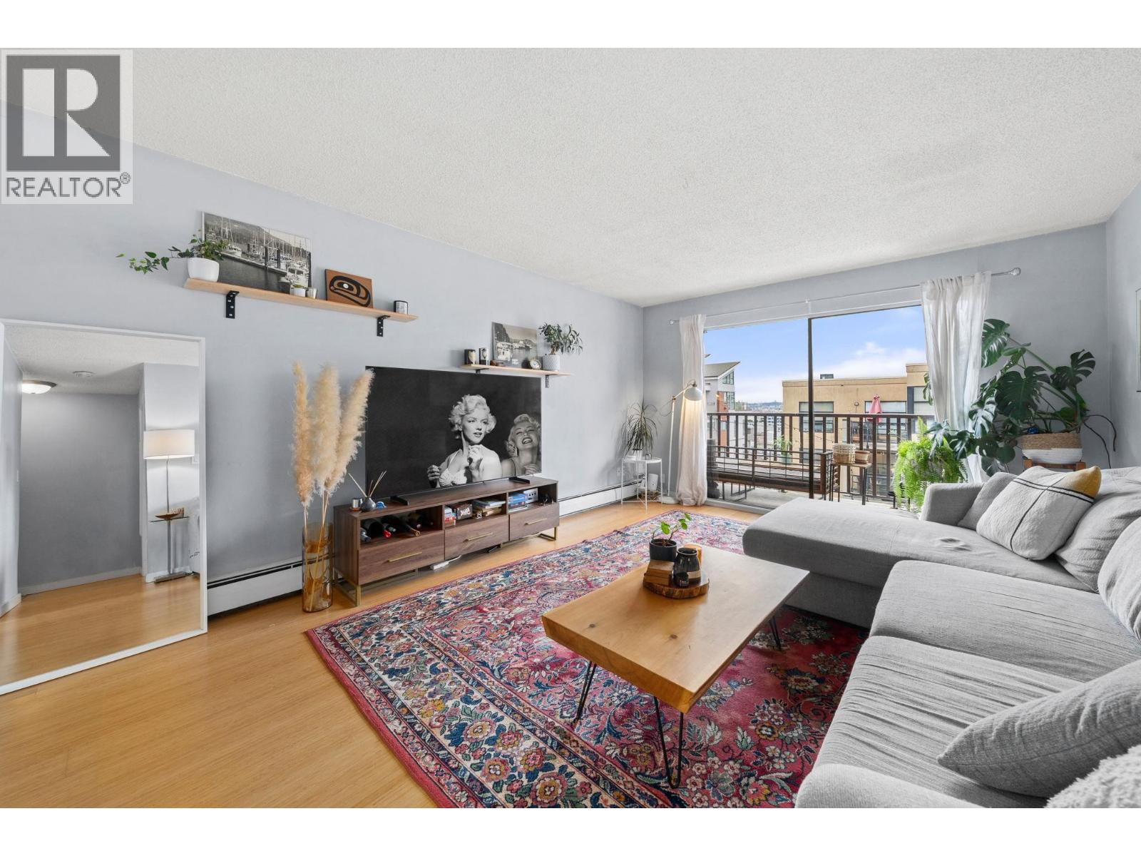 312 131 W 4th Street, North Vancouver, British Columbia  V7M 3C8 - Photo 4 - R3118844