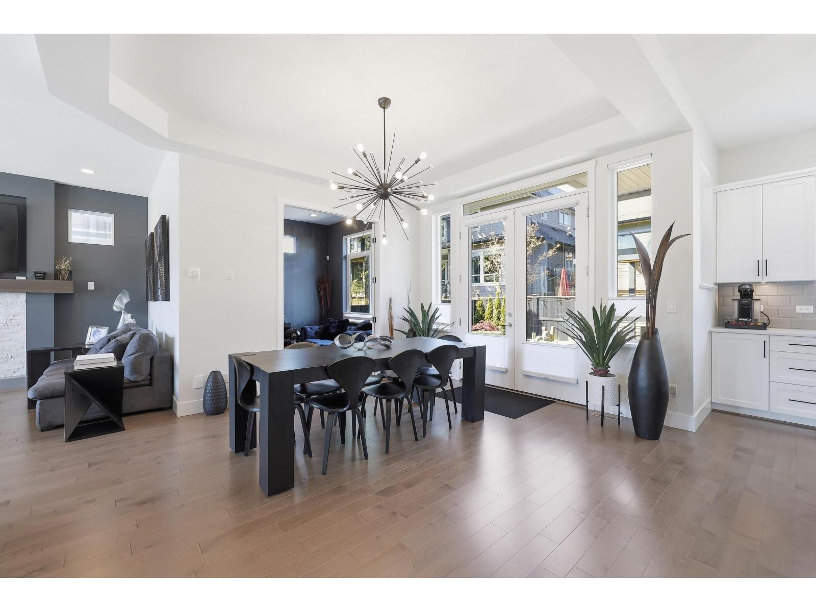 16791 17b Avenue, Surrey, British Columbia  V3Z 0T3 - Photo 10 - R3118748