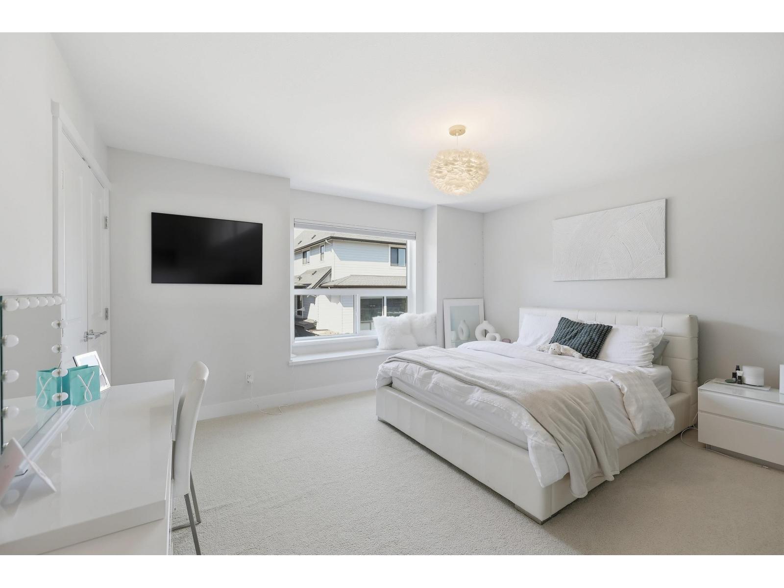 16791 17b Avenue, Surrey, British Columbia  V3Z 0T3 - Photo 15 - R3118748