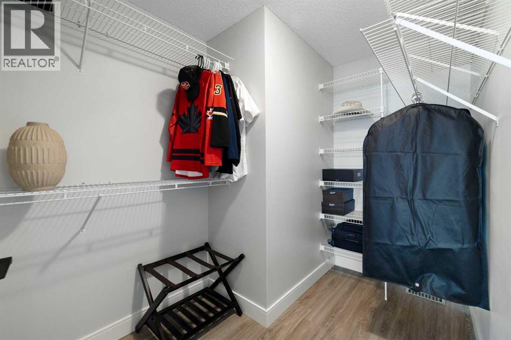 316 Mt Brewster Circle SE, Calgary, Alberta  T2Z 3J2 - Photo 25 - A2296159